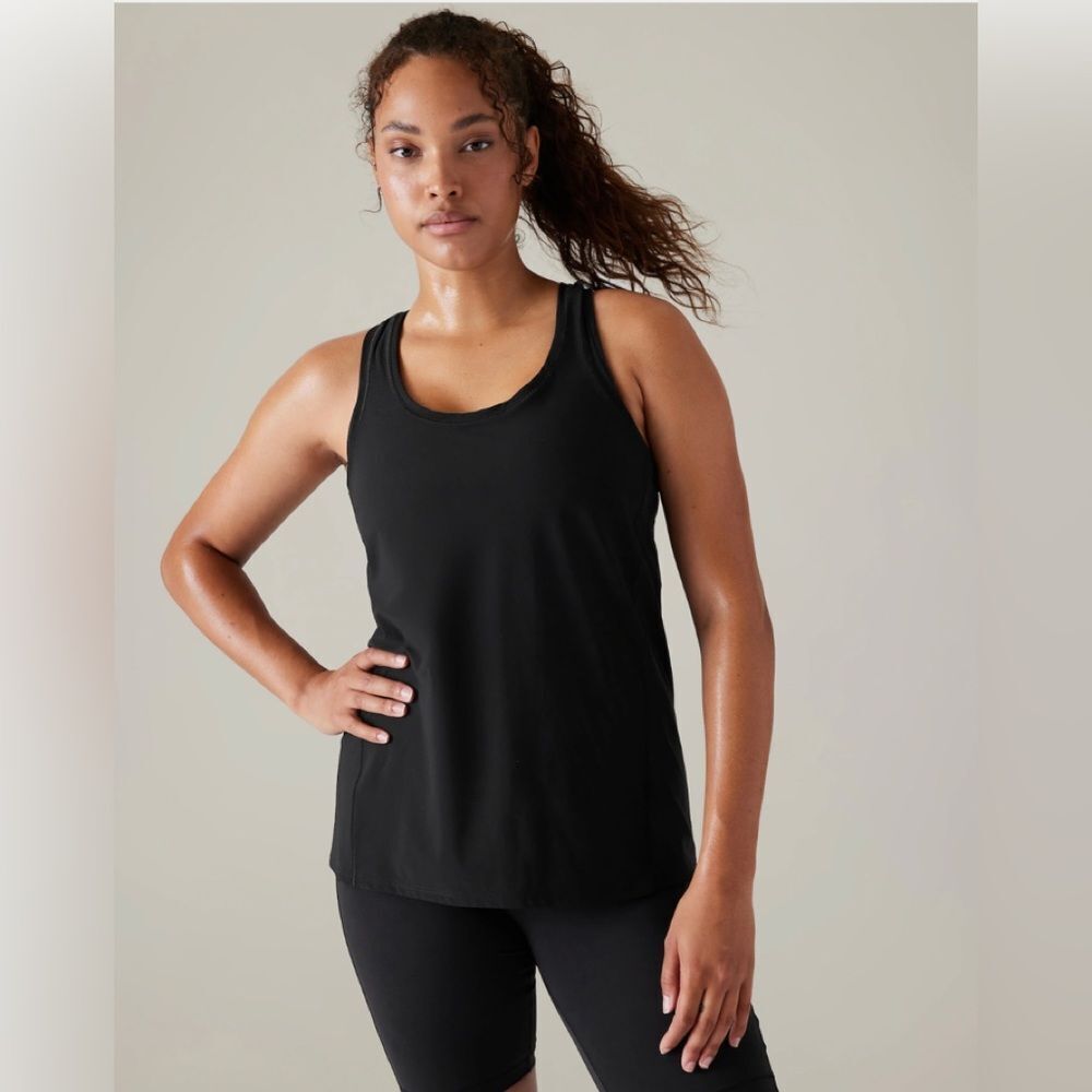 NWT Athleta Ultimate Scoop Tank Black. 2X - Picture 2 of 8